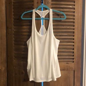 NWOT under armour tank